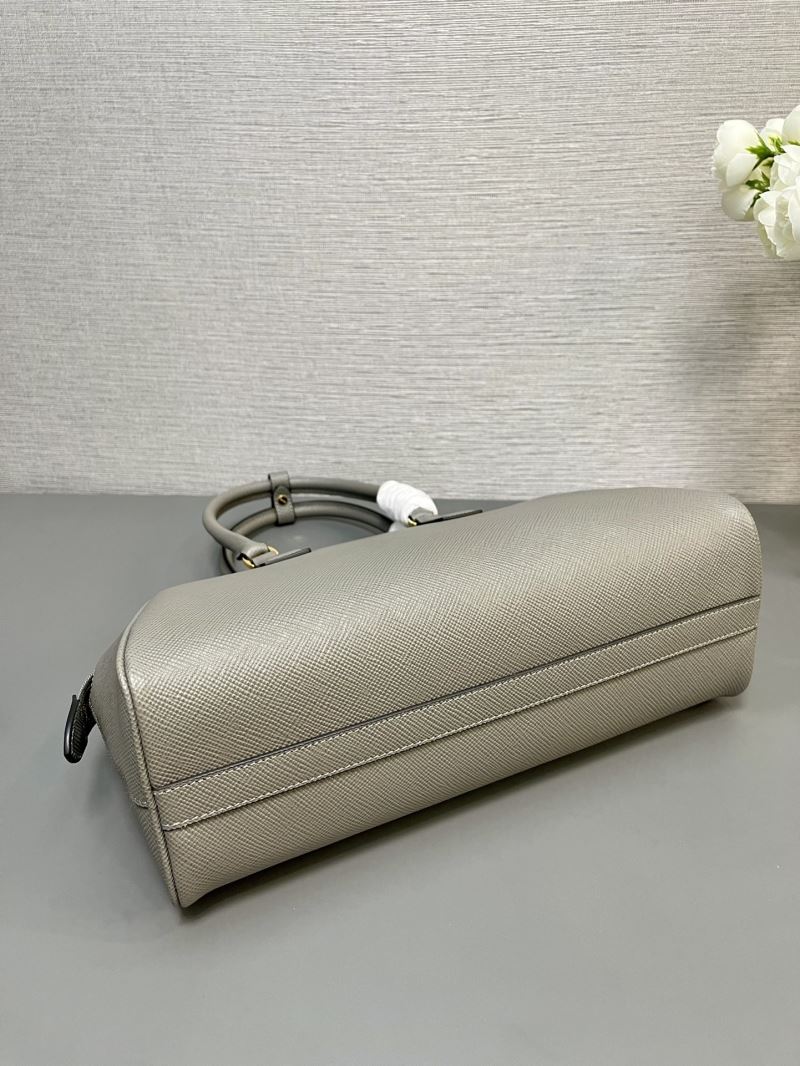 Pra*a top handle bags